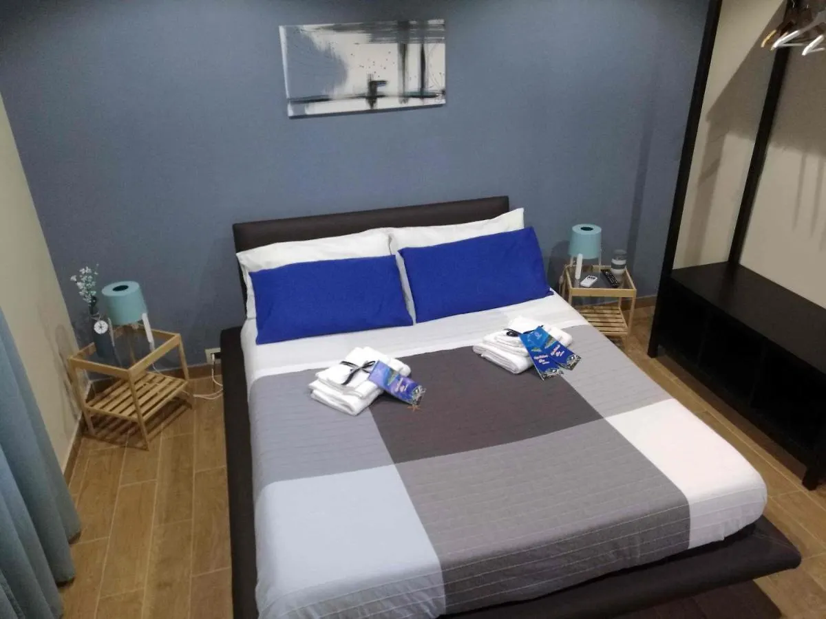Awa B&B Capo dʼOrlando Italia